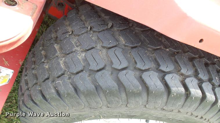 image for item DO9981 Toro Groundmaster 4000D greens mower