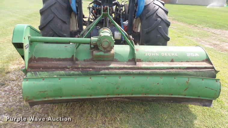 image for item DO9982 John Deere 25A flail mower