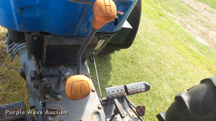 image for item DO9984 New Holland 3930 MFWD tractor