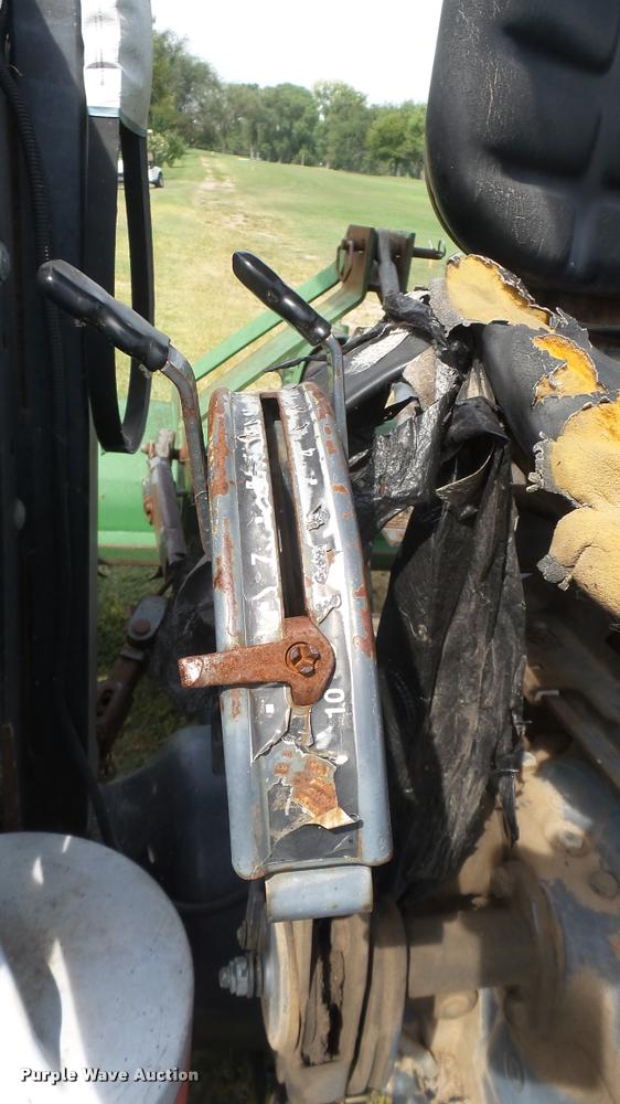 image for item DO9984 New Holland 3930 MFWD tractor