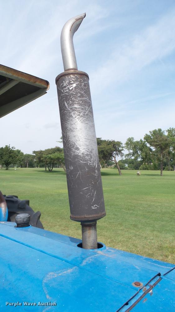 image for item DO9984 New Holland 3930 MFWD tractor