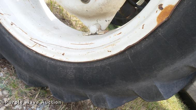 image for item DO9984 New Holland 3930 MFWD tractor