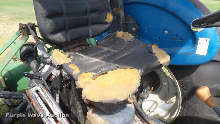 image for item DO9984 New Holland 3930 MFWD tractor