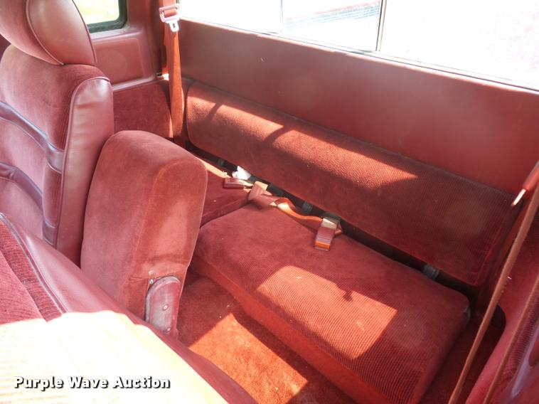 image for item DP9206 1991 Dodge Dakota Club Cab pickup truck