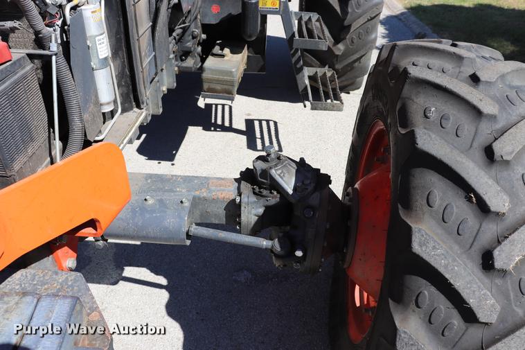 image for item DQ9316 2013 Kubota M108S HFWD tractor