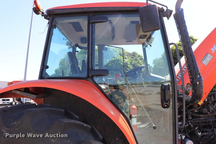 image for item DQ9316 2013 Kubota M108S HFWD tractor