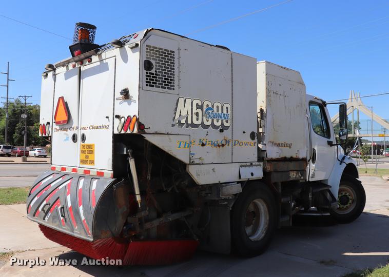 image for item DQ9317 2007 Freightliner Business Class M2 street sweeper truck