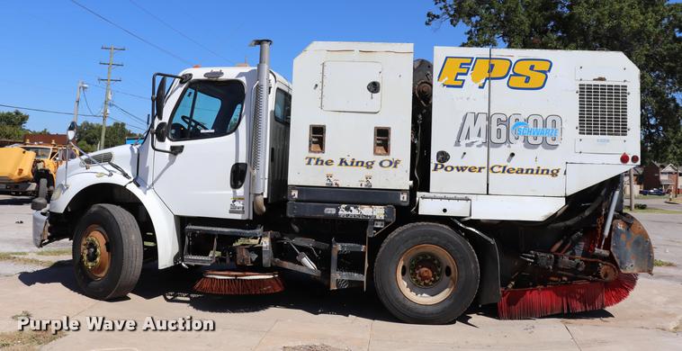 image for item DQ9317 2007 Freightliner Business Class M2 street sweeper truck