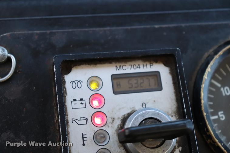 image for item DQ9317 2007 Freightliner Business Class M2 street sweeper truck