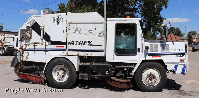 image for item DQ9318 1999 Athey Mobile street sweeper