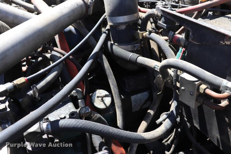 image for item DQ9318 1999 Athey Mobile street sweeper