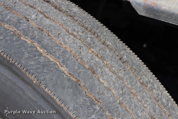 image for item DQ9318 1999 Athey Mobile street sweeper