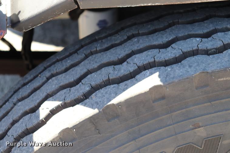 image for item DQ9318 1999 Athey Mobile street sweeper