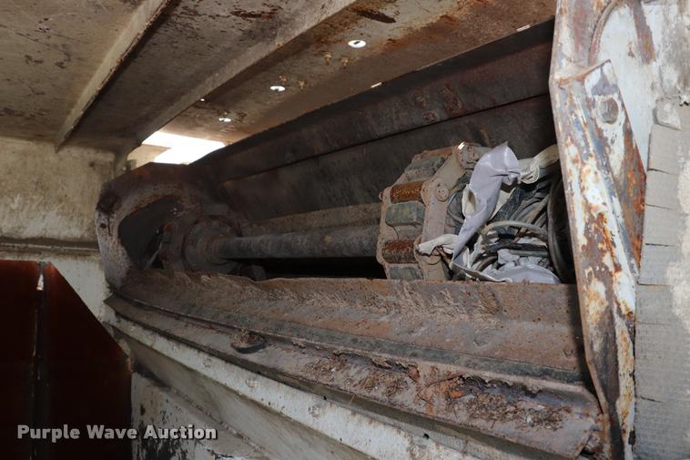 image for item DQ9318 1999 Athey Mobile street sweeper