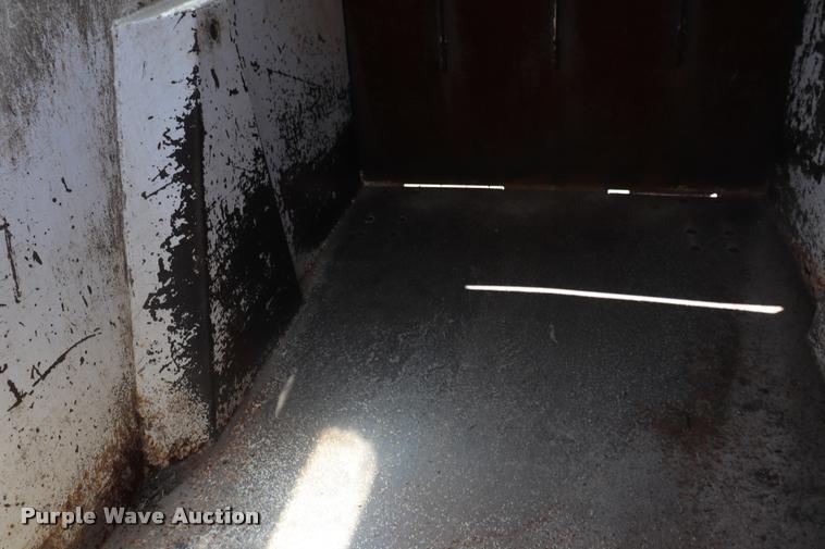 image for item DQ9318 1999 Athey Mobile street sweeper