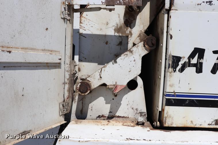 image for item DQ9318 1999 Athey Mobile street sweeper