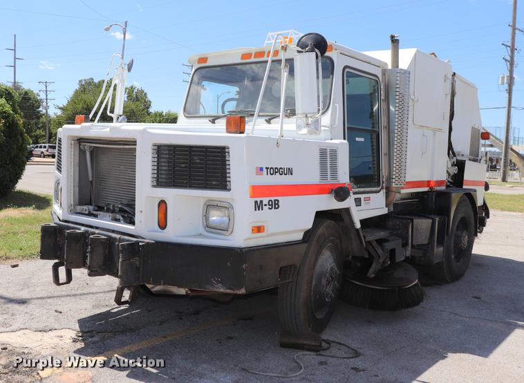image for item DQ9319 1993 Athey Mobile street sweeper