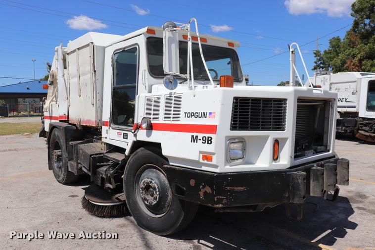image for item DQ9319 1993 Athey Mobile street sweeper