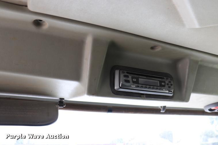 image for item DQ9319 1993 Athey Mobile street sweeper