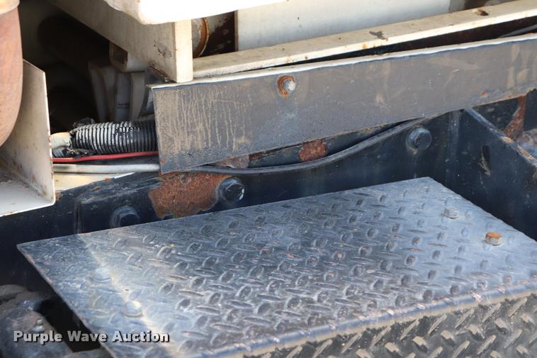 image for item DQ9319 1993 Athey Mobile street sweeper