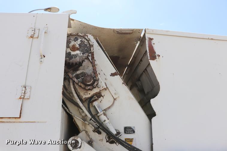 image for item DQ9319 1993 Athey Mobile street sweeper