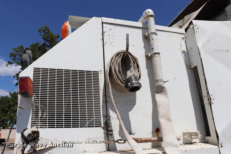 image for item DQ9319 1993 Athey Mobile street sweeper