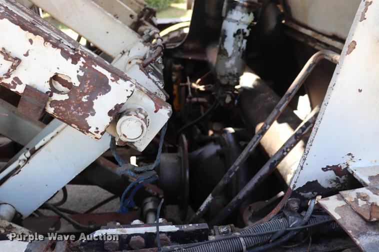 image for item DQ9319 1993 Athey Mobile street sweeper