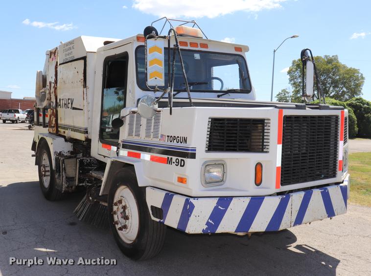 image for item DQ9321 1998 Athey Mobile street sweeper