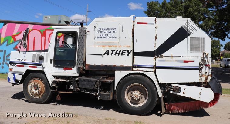 image for item DQ9321 1998 Athey Mobile street sweeper