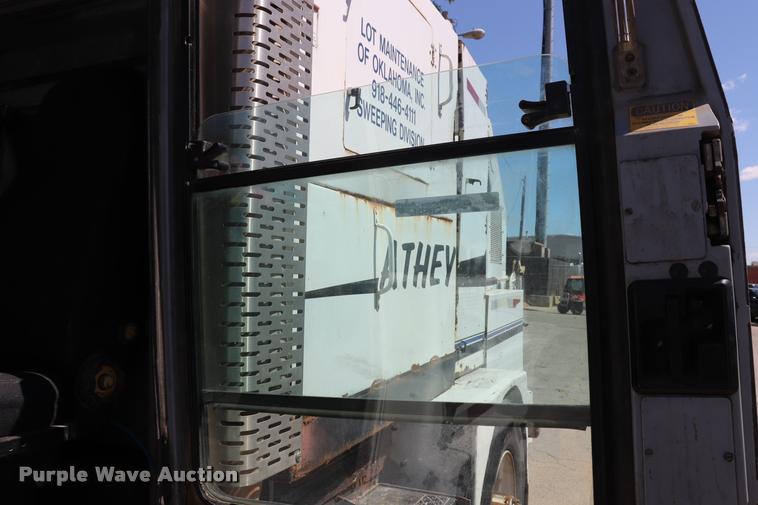 image for item DQ9321 1998 Athey Mobile street sweeper