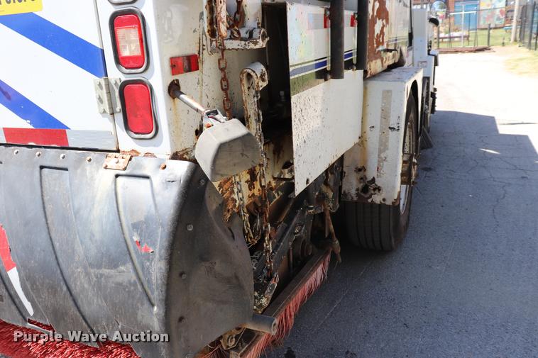 image for item DQ9321 1998 Athey Mobile street sweeper