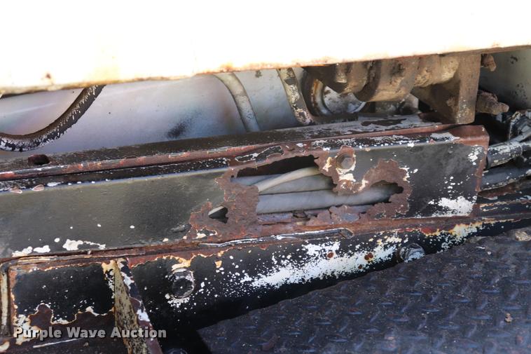 image for item DQ9321 1998 Athey Mobile street sweeper