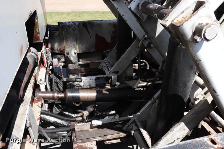 image for item DQ9321 1998 Athey Mobile street sweeper