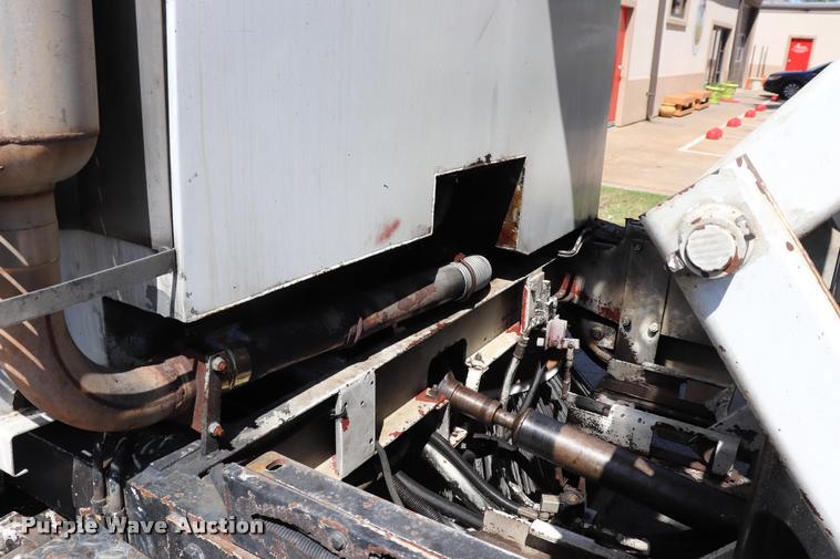 image for item DQ9321 1998 Athey Mobile street sweeper