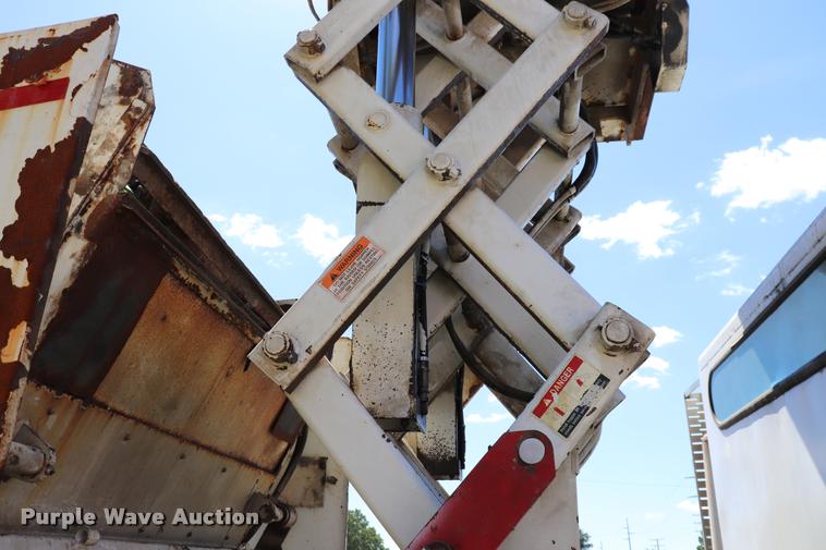 image for item DQ9321 1998 Athey Mobile street sweeper