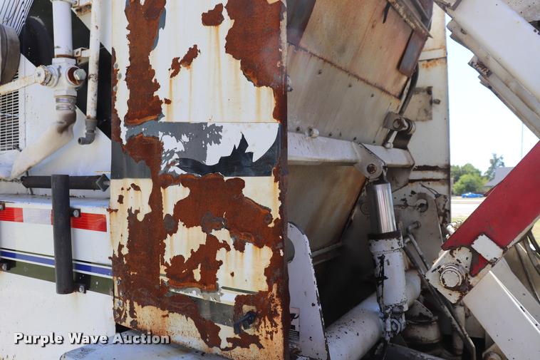 image for item DQ9321 1998 Athey Mobile street sweeper