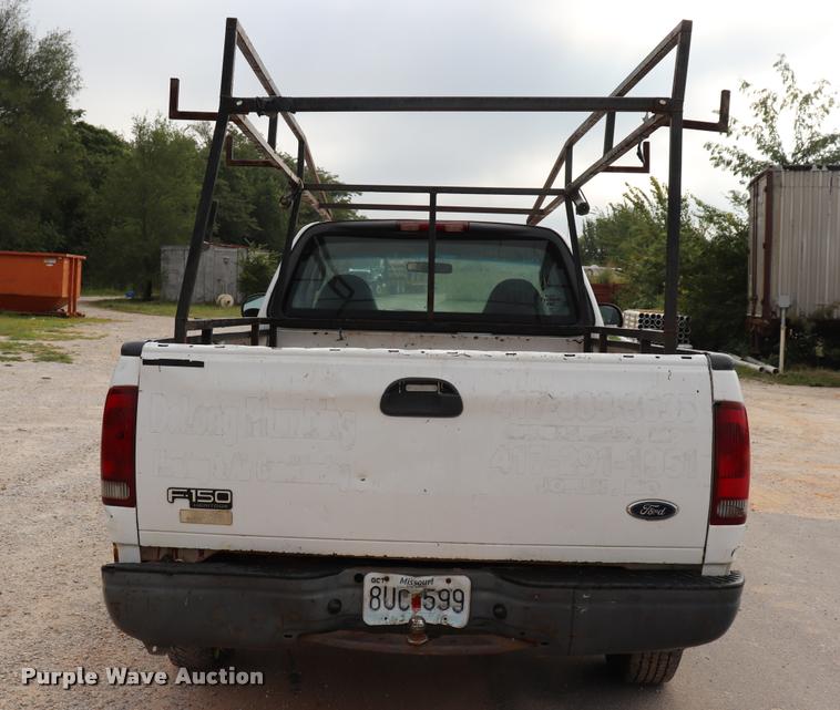 image for item DQ9354 2003 Ford F150 XL pickup truck