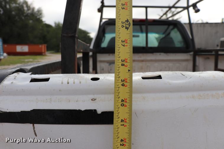 image for item DQ9354 2003 Ford F150 XL pickup truck