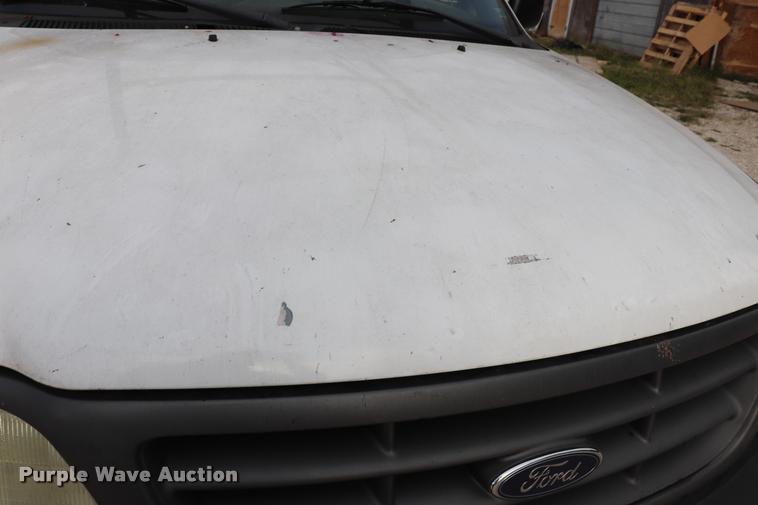 image for item DQ9354 2003 Ford F150 XL pickup truck