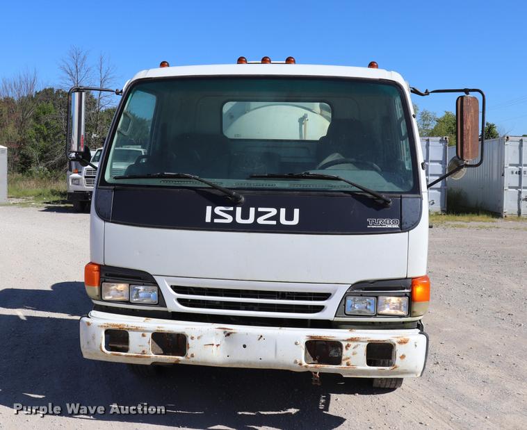 image for item DQ9380 2003 Isuzu NPR vacuum truck