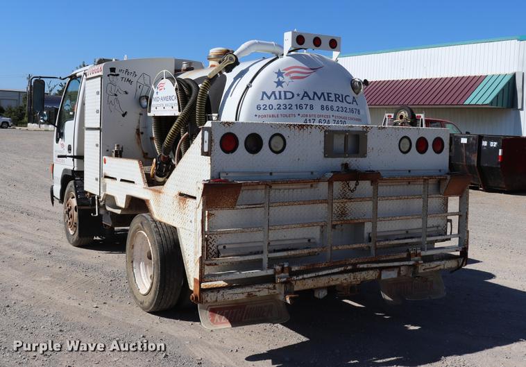 image for item DQ9380 2003 Isuzu NPR vacuum truck