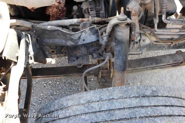 image for item DQ9380 2003 Isuzu NPR vacuum truck