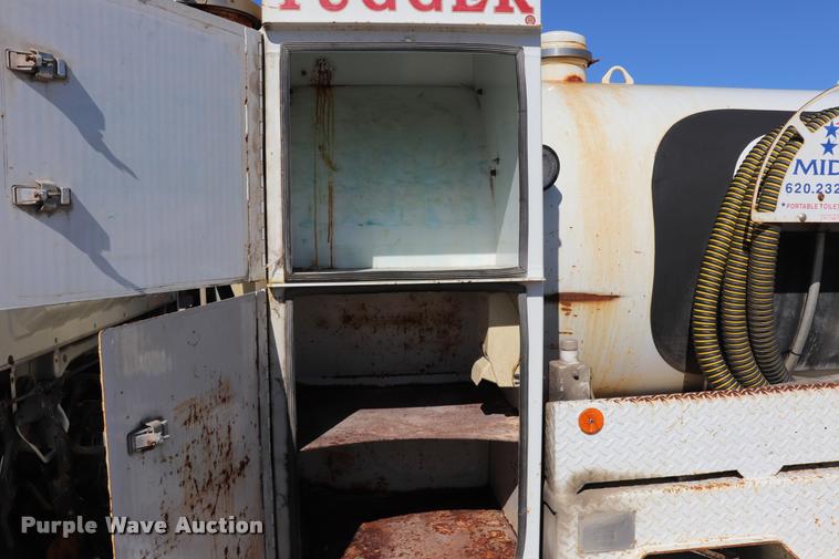 image for item DQ9380 2003 Isuzu NPR vacuum truck