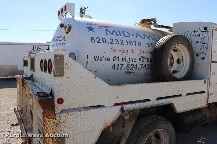 image for item DQ9380 2003 Isuzu NPR vacuum truck