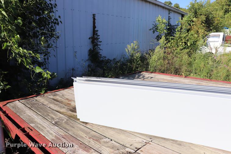 image for item DQ9384 1997 PJ equipment trailer