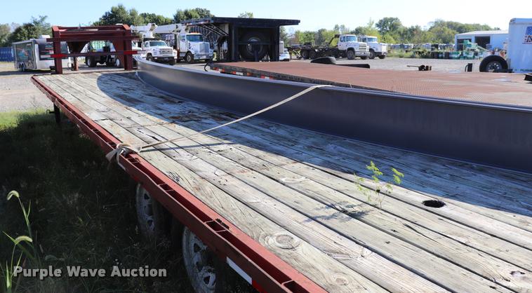 image for item DQ9384 1997 PJ equipment trailer