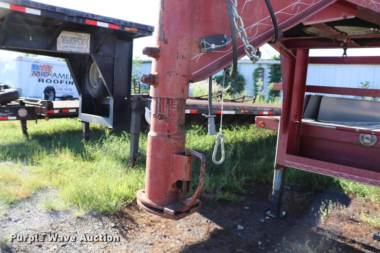 image for item DQ9384 1997 PJ equipment trailer