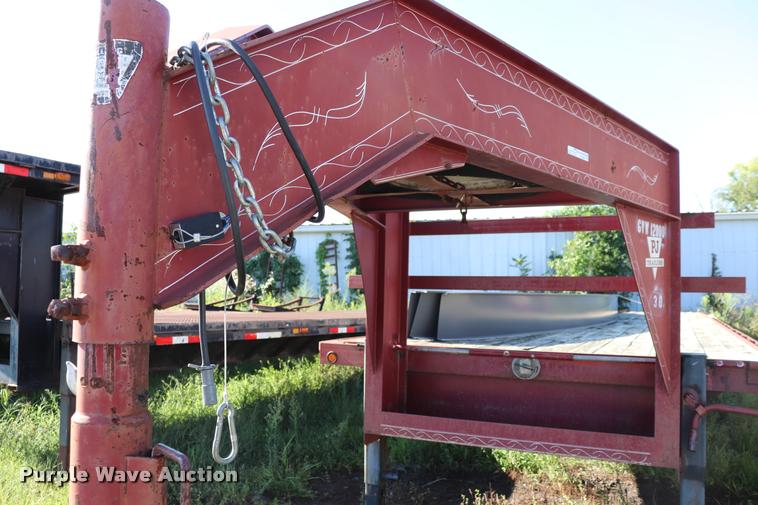 image for item DQ9384 1997 PJ equipment trailer