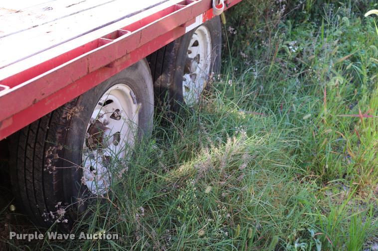 image for item DQ9384 1997 PJ equipment trailer