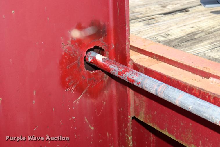 image for item DQ9384 1997 PJ equipment trailer